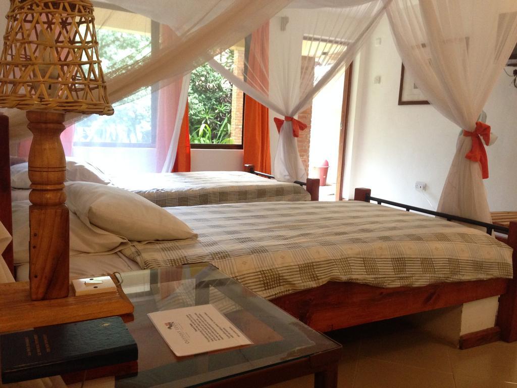 Outpost Lodge Arusha Bilik gambar
